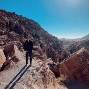 Meet your Posher, Collin